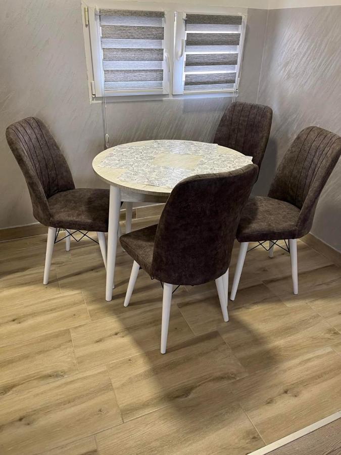 Apartman Petrov Donji Milanovac Kültér fotó